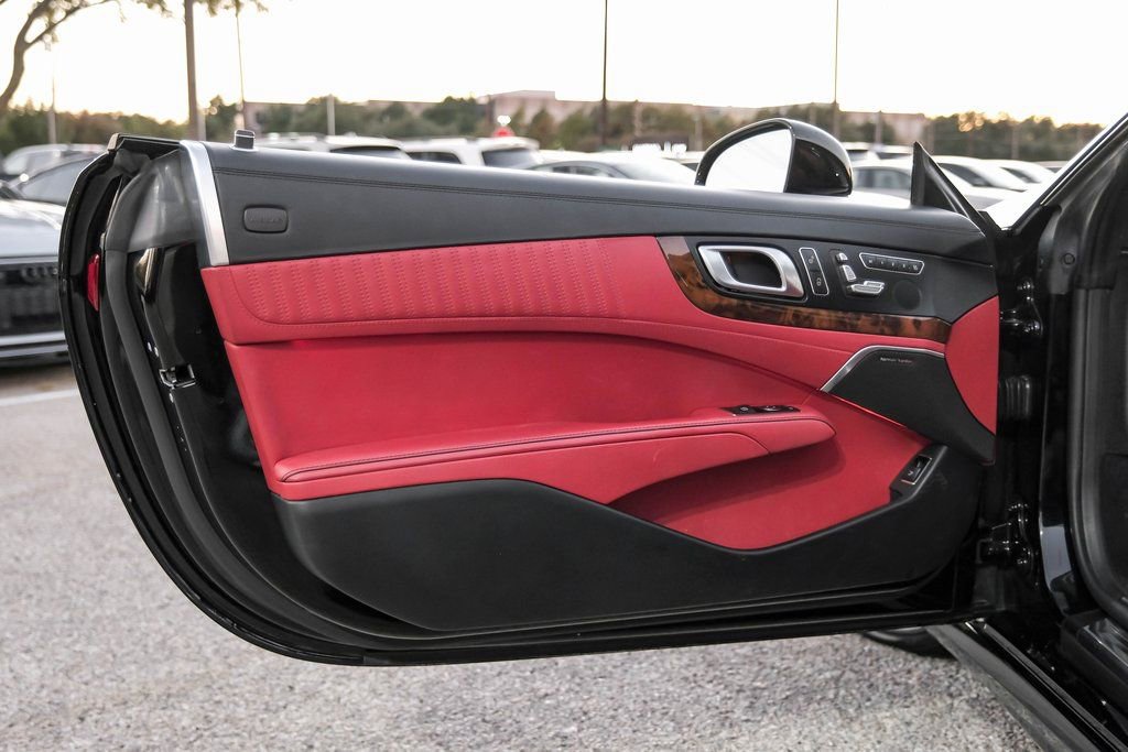 Used 2016 Mercedes-Benz SL 550 image 41