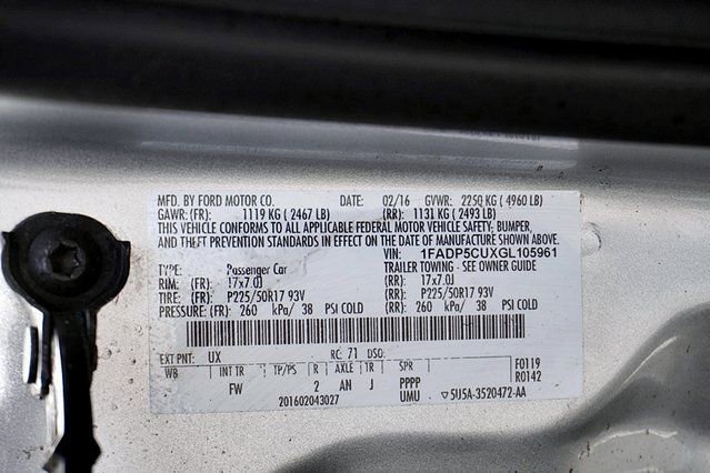 Used 2016 Ford C-MAX Energi SEL FWD image 30