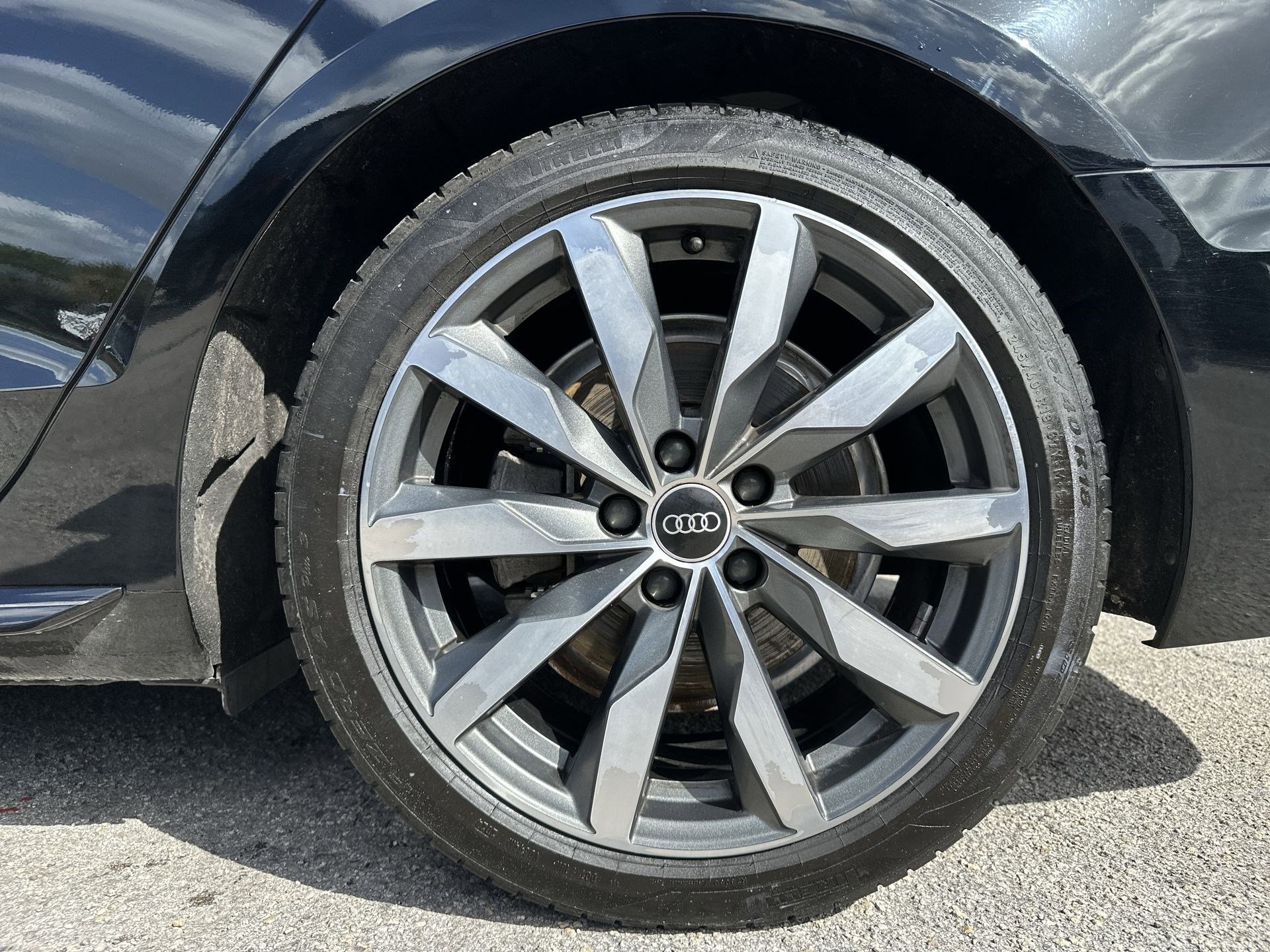 Used 2021 Audi A4 2.0T Premium w/ Convenience Package image 19