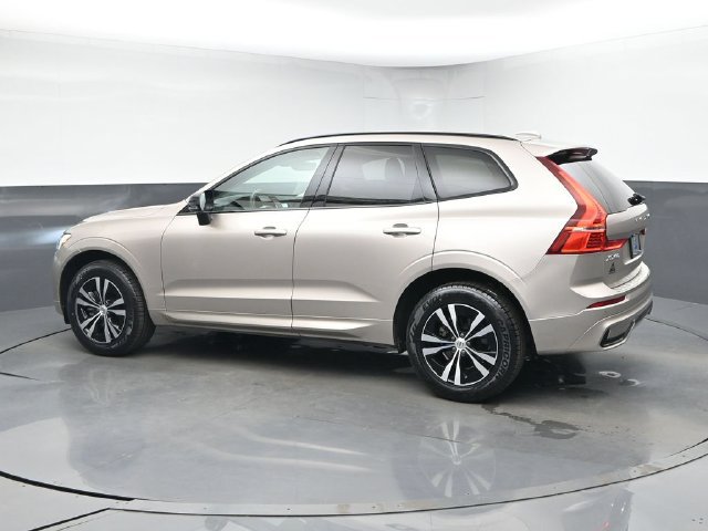Used 2024 Volvo XC60 B5 Core w/ Protection Package Premier AWD/4WD image 6