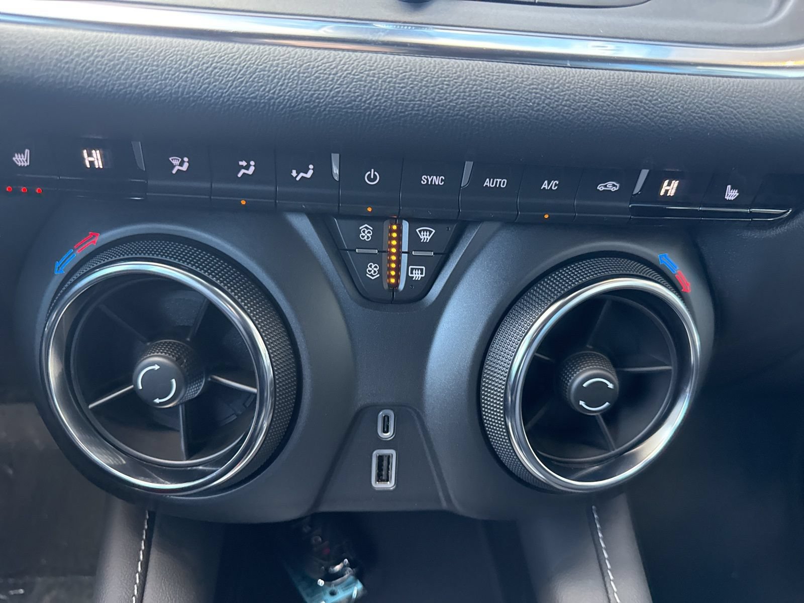 New 2026 Chevrolet Blazer LT FWD image 23