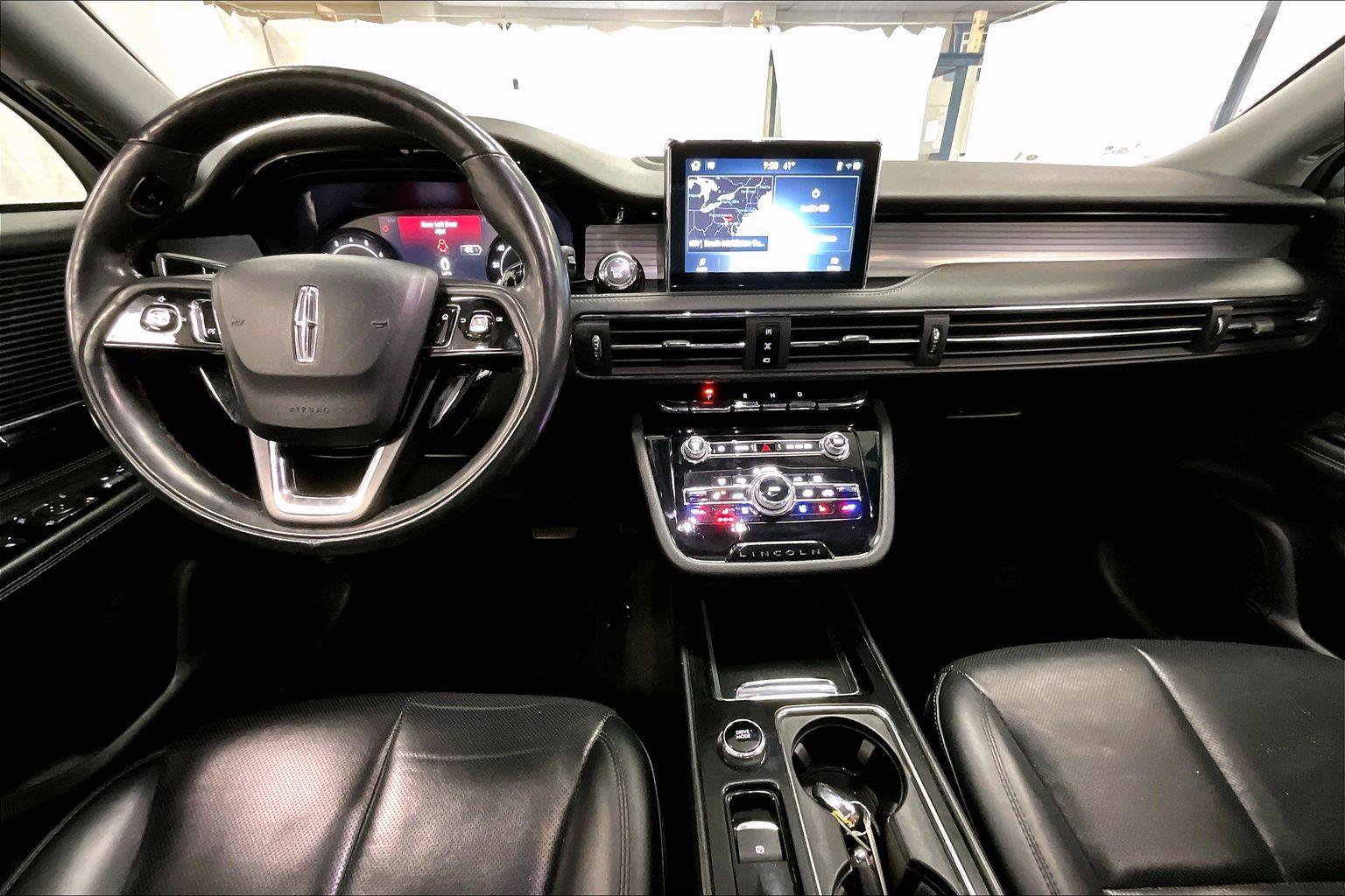 Used 2021 Lincoln Corsair AWD w/ Equipment Group 101A image 14