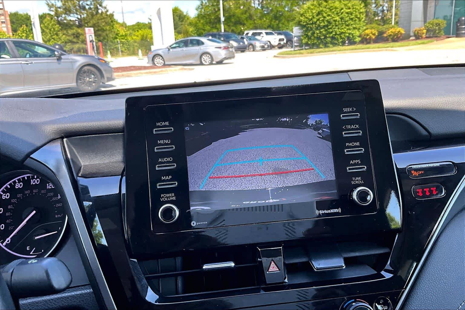 Used 2024 Toyota Camry SE FWD image 26