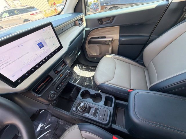 Used 2026 Ford Maverick Lariat w/ 4K Tow Package AWD/4WD image 23