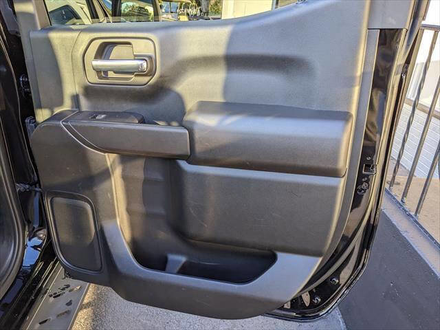 Used 2022 Chevrolet Silverado 1500 Custom image 16