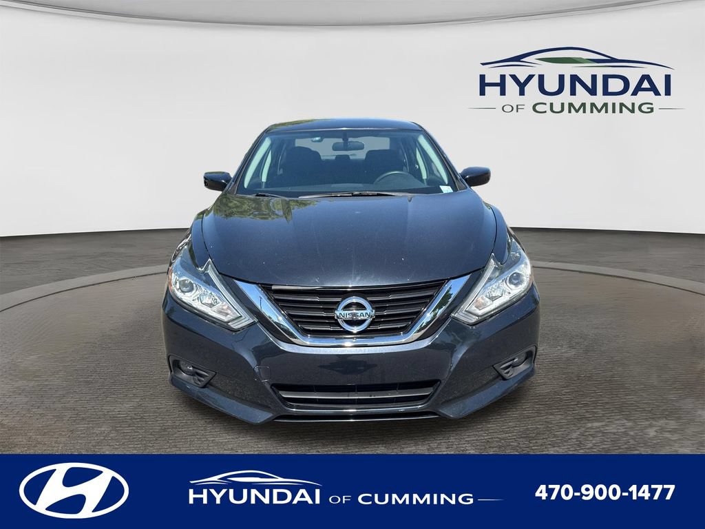 Used 2017 Nissan Altima 2.5 SV FWD video 2