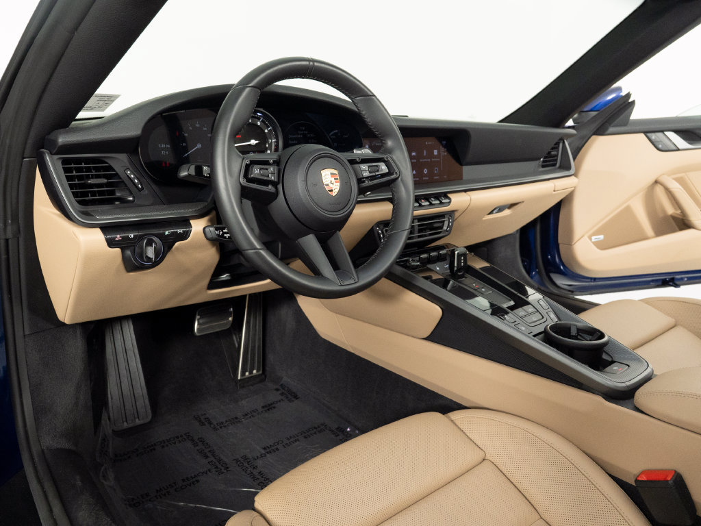 Certified 2024 Porsche 911 Carrera RWD image 16