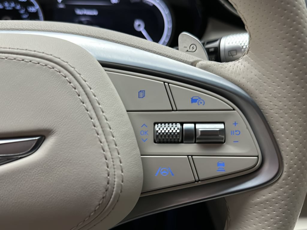 Certified 2025 Genesis Electrified GV70 AWD/4WD image 25