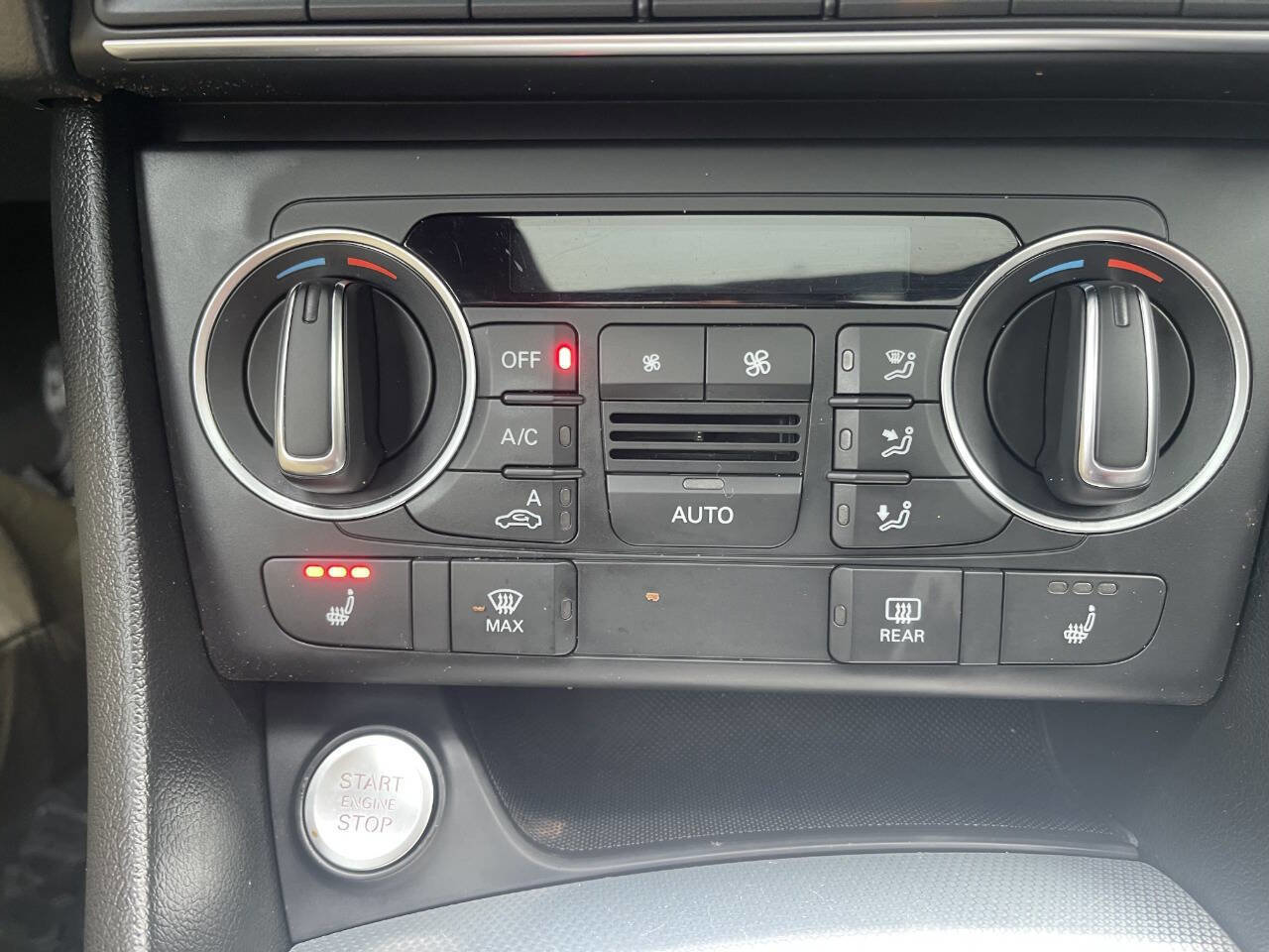 Used 2018 Audi Q3 2.0T Premium image 35