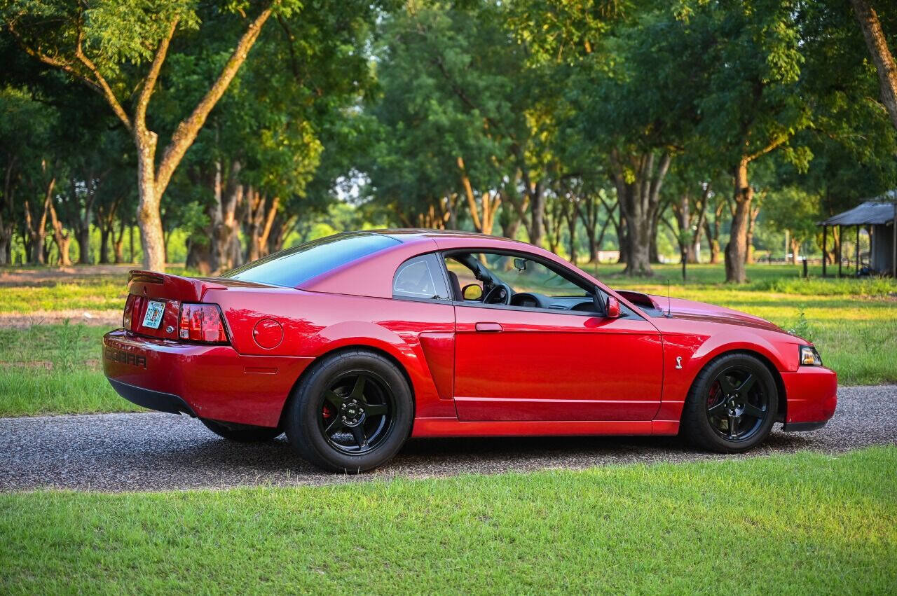 Used 2003 Ford Mustang Cobra image 2