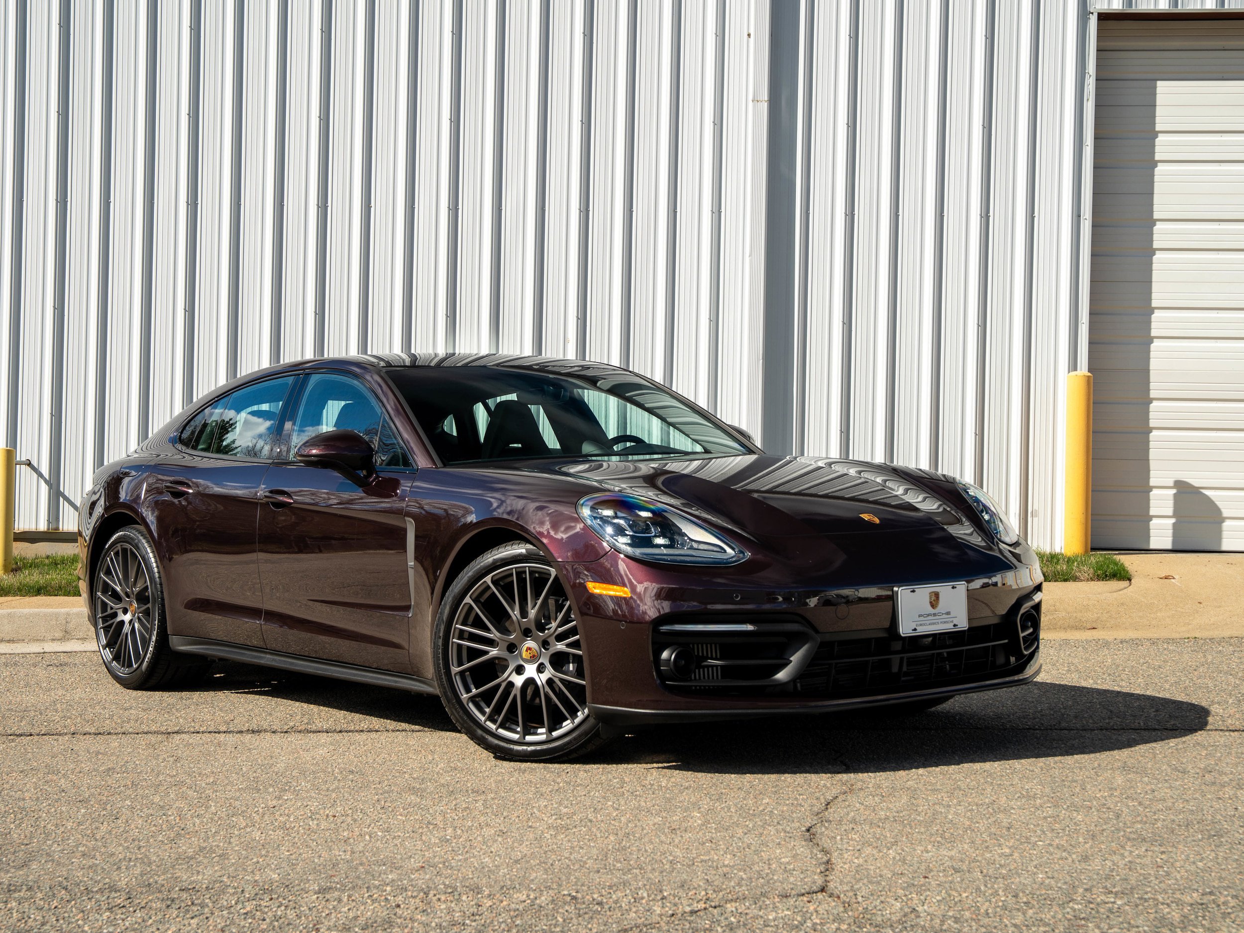 Certified 2023 Porsche Panamera 4 Platinum Edition image 11