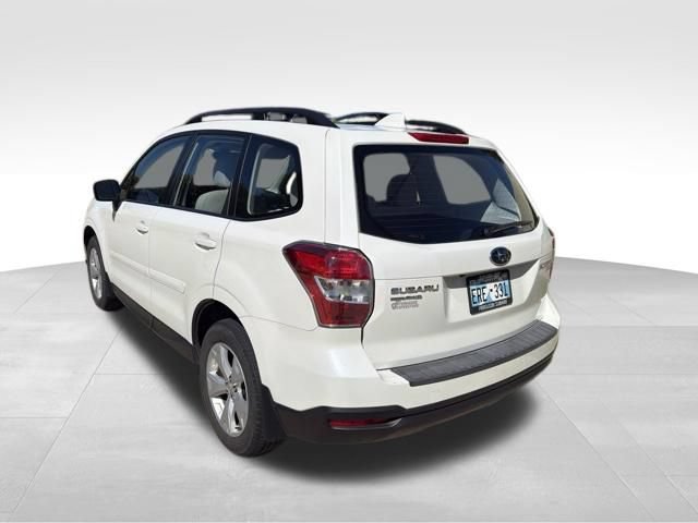Used 2016 Subaru Forester 2.5i w/ Alloy Wheel Package AWD/4WD image 5
