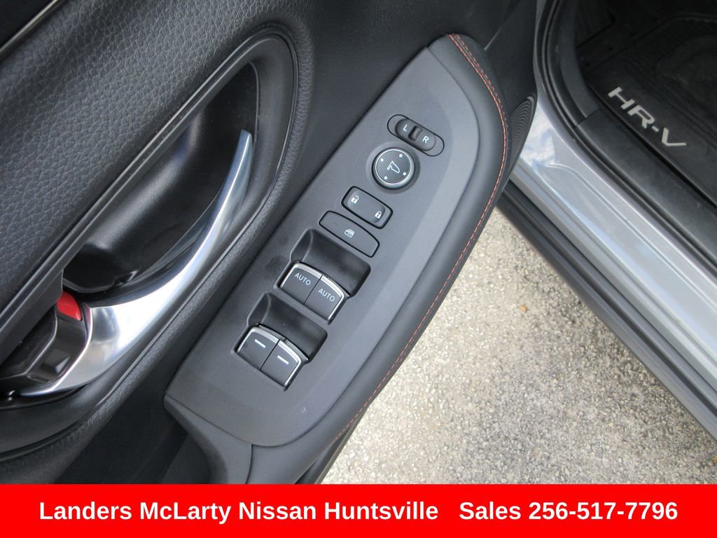 Used 2025 Honda HR-V Sport image 22