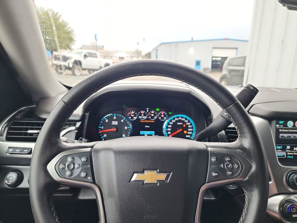 Used 2020 Chevrolet Suburban Premier w/ Premier Plus Edition image 20