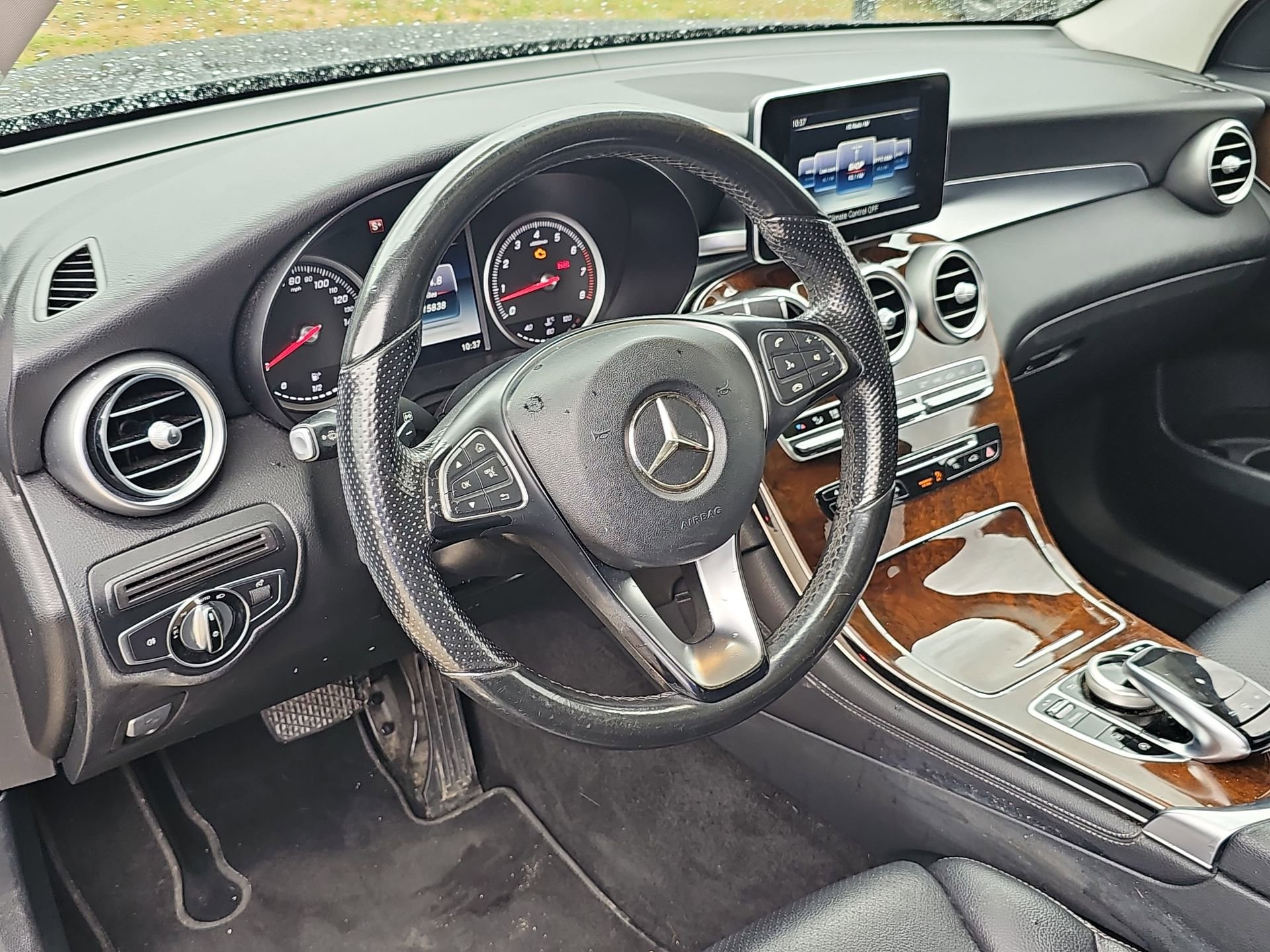 Used 2016 Mercedes-Benz GLC 300 4MATIC image 16