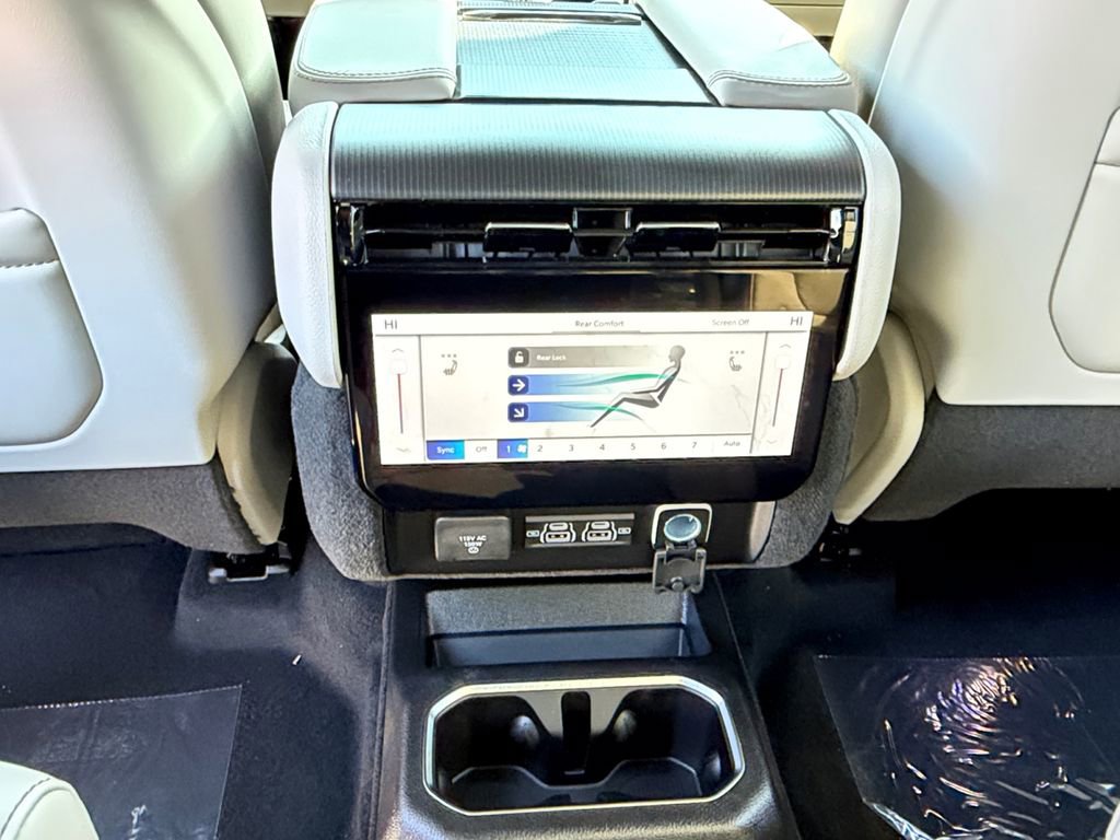 New 2026 Jeep Grand Wagoneer Summit image 30