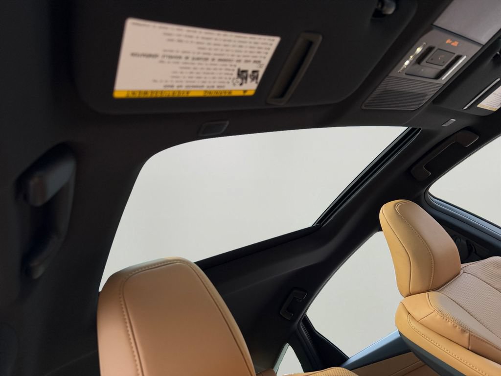 New 2026 Lexus ES 500e AWD/4WD image 6