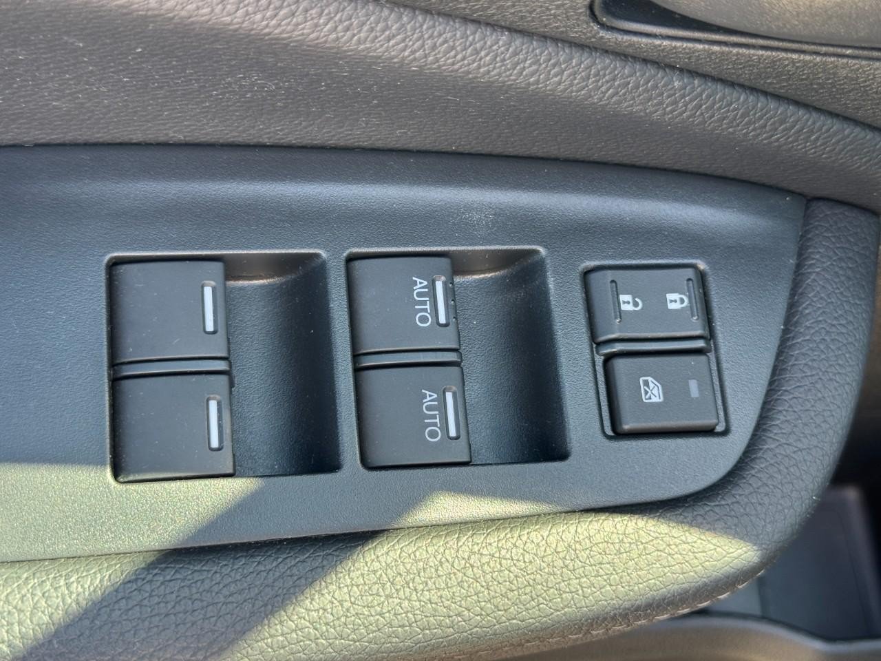 Used 2023 Honda Passport EX-L image 18