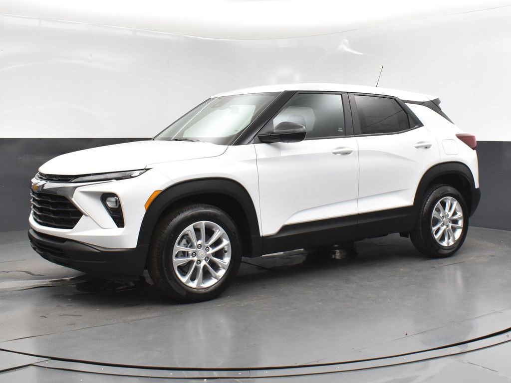 New 2025 Chevrolet TrailBlazer LS w/ LS Convenience Package image 3