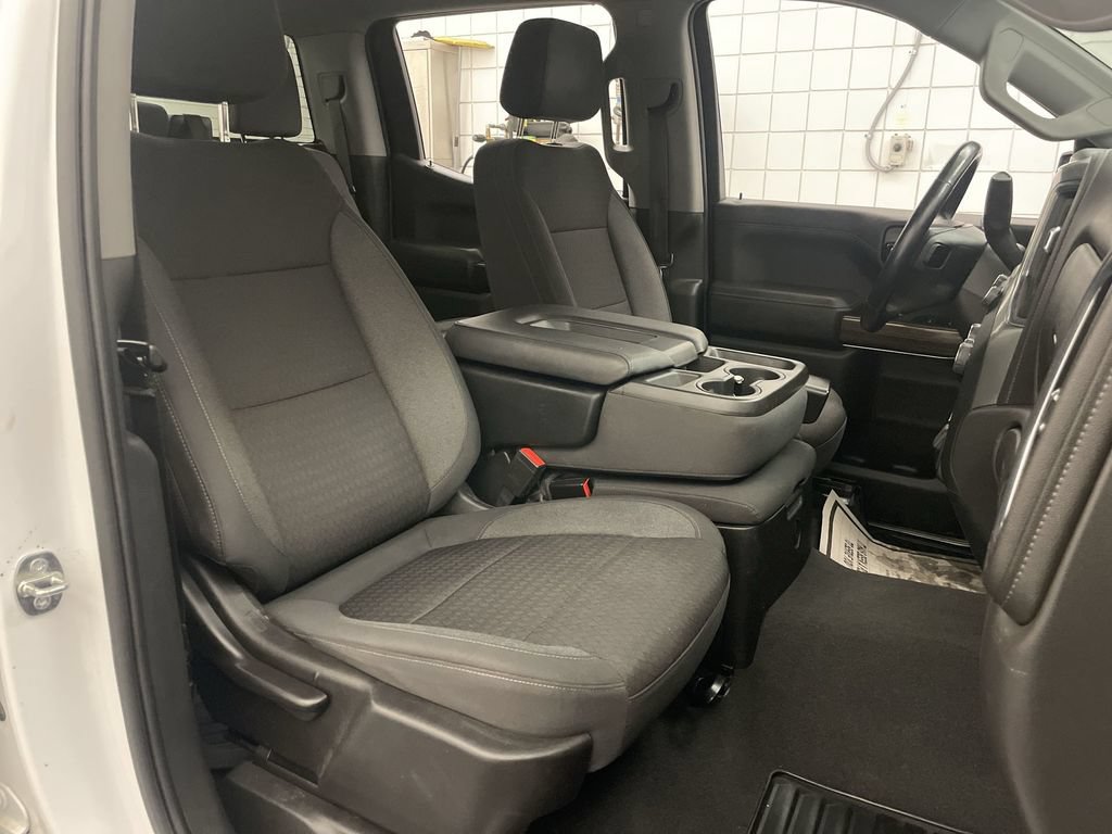 Used 2022 Chevrolet Silverado 1500 LT AWD/4WD image 21
