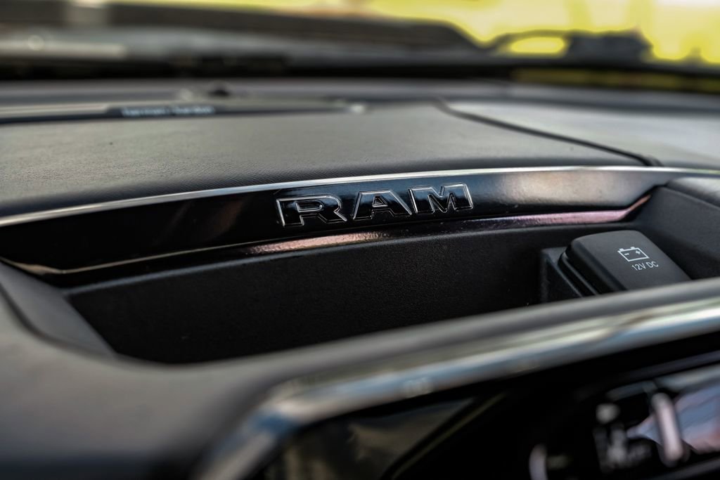 Used 2022 RAM 1500 Limited AWD/4WD image 22