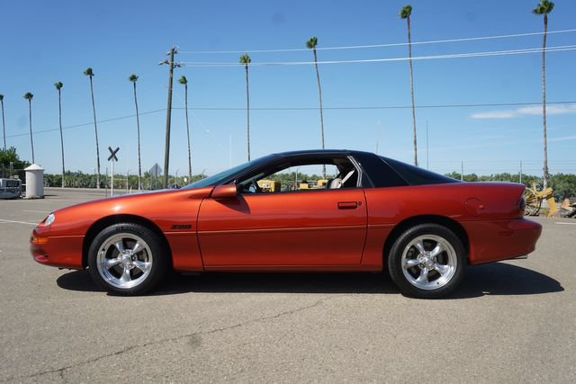 Used 2002 Chevrolet Camaro Z28 w/ Preferred Equipment Group 2 RWD image 18