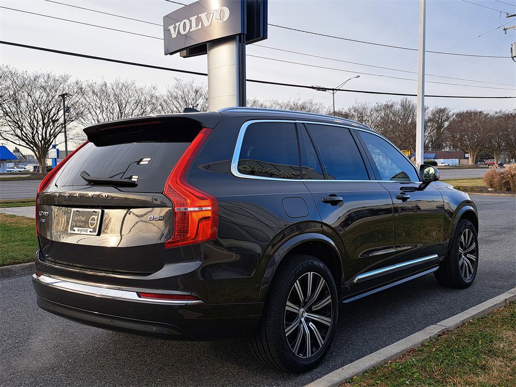 Used 2024 Volvo XC90 B5 Plus w/ Protection Package image 3
