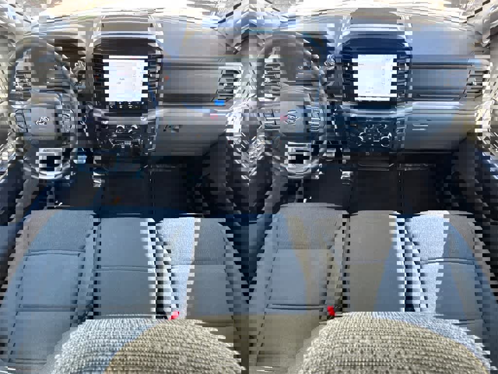 Used 2025 Ford F150 XLT w/ Equipment Group 301A Standard image 18