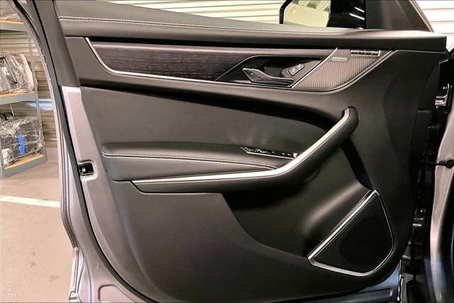 Certified 2025 Jaguar F-PACE R-Dynamic S image 26