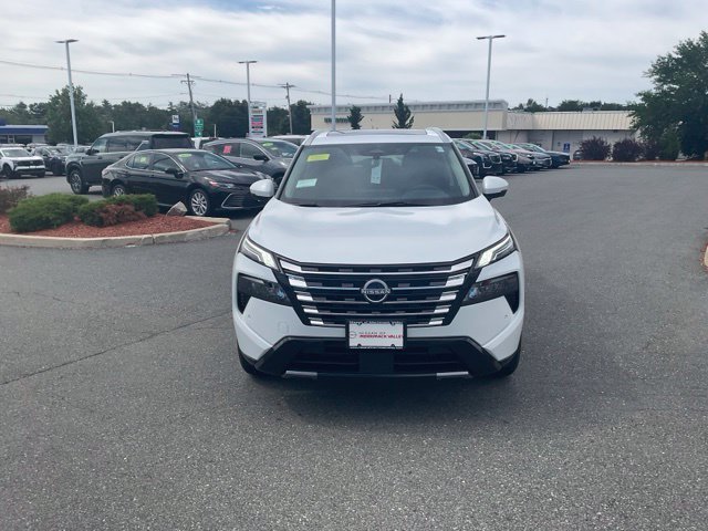 New 2026 Nissan Rogue Platinum AWD/4WD image 2