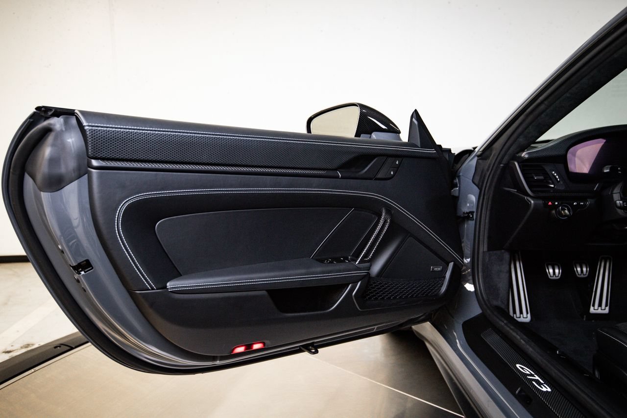 Certified 2026 Porsche 911 GT3 RWD image 23