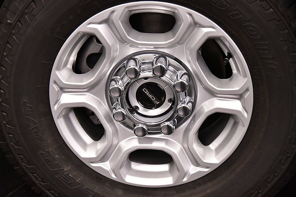New 2026 Ford F350 XLT w/ 360-Degree Camera Package AWD/4WD image 9