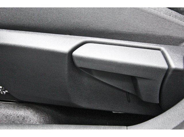 New 2027 Nissan Kicks SV w/ Cold Weather Package FWD image 28