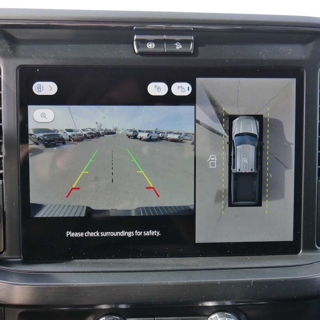 New 2026 Ford F250 Lariat w/ Black Appearance Package image 38