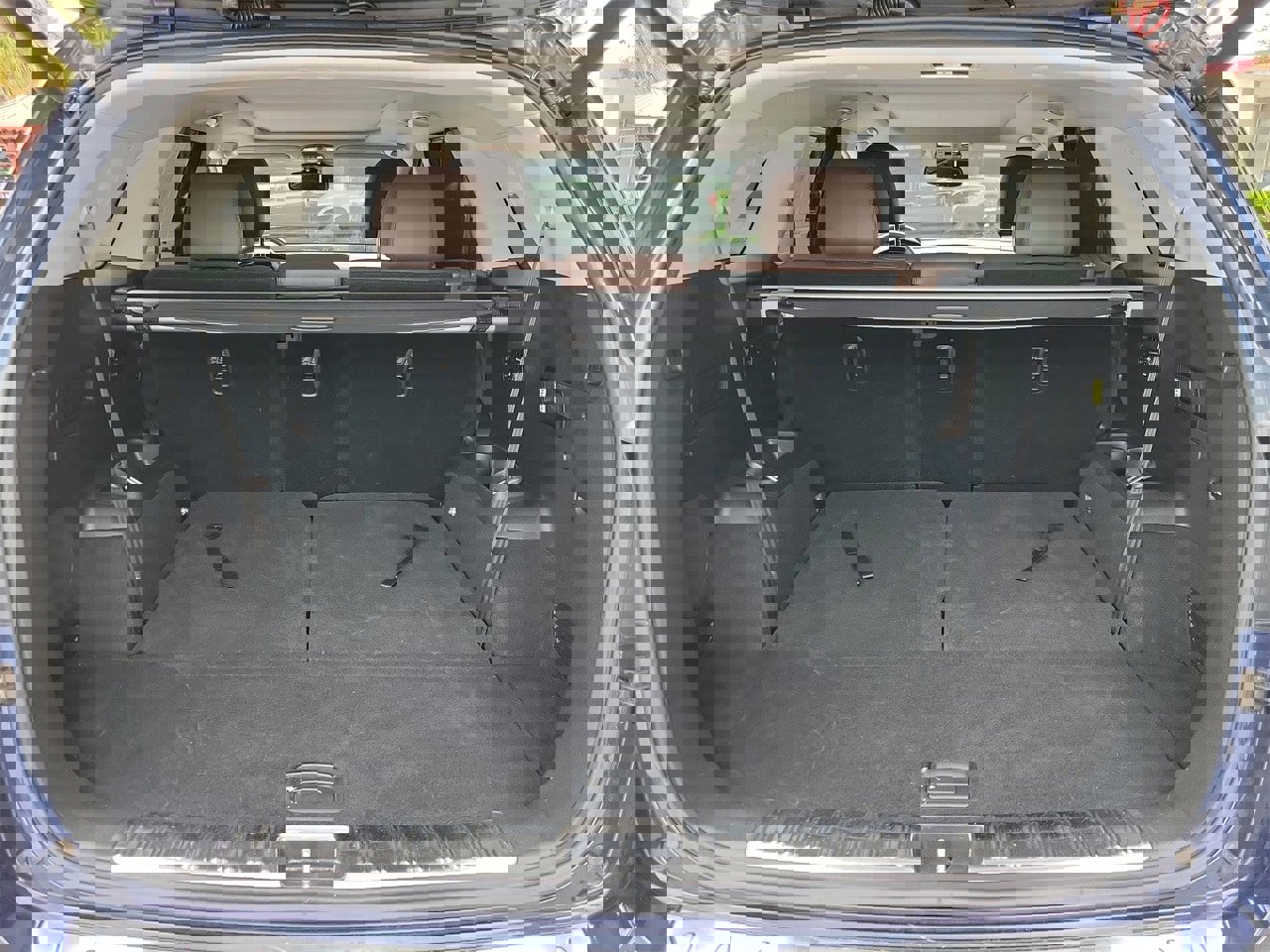 Used 2019 Kia Sorento SX image 8