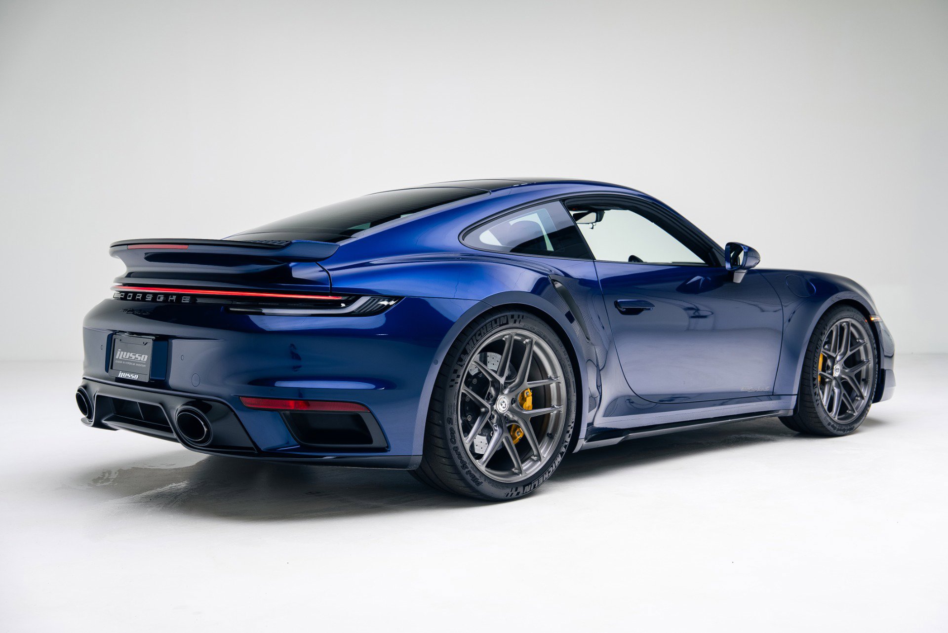 Used 2022 Porsche 911 Turbo S image 24