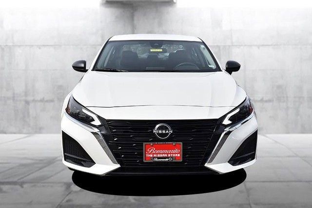 Certified 2025 Nissan Altima 2.5 SV image 4