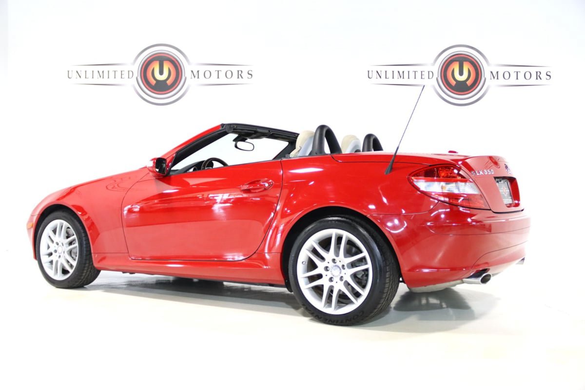 Used 2008 Mercedes-Benz SLK 350 image 4