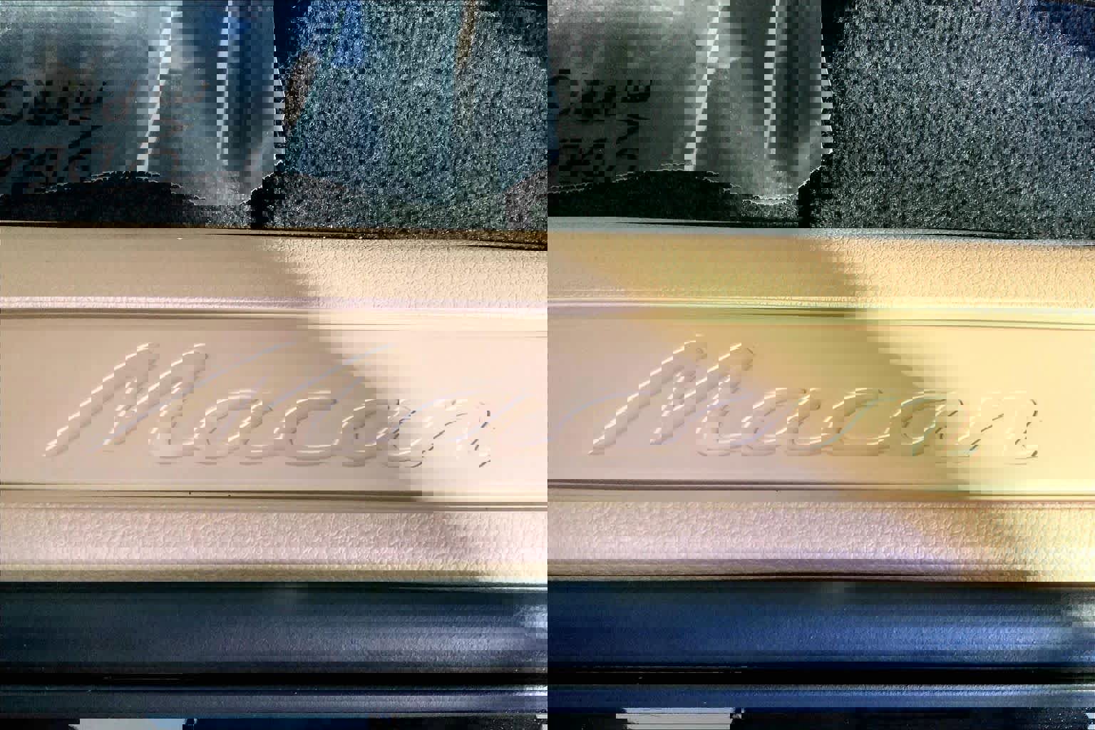 Used 2025 Porsche Macan image 19