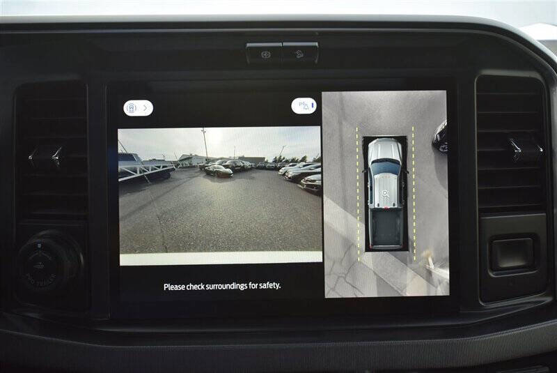 Used 2025 Ford F350 Platinum w/ FX4 Off-Road Package image 18