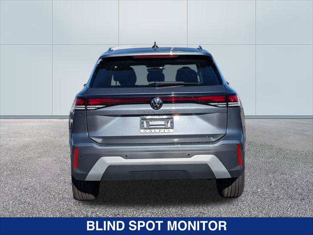 New 2025 Volkswagen Tiguan SE image 4