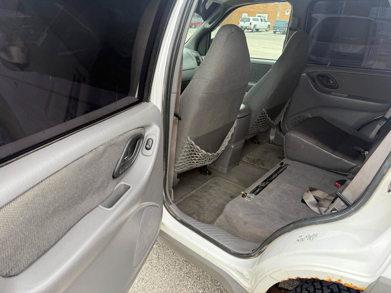 Used 2001 Ford Escape XLT AWD/4WD image 12