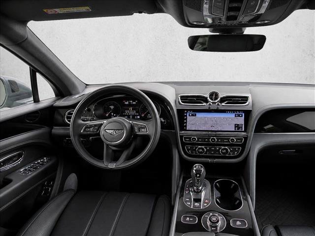 Used 2021 Bentley Bentayga AWD/4WD image 25