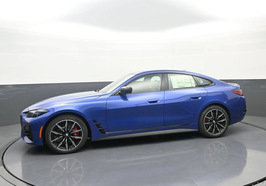 New 2026 BMW 430i xDrive w/ M Sport Package AWD/4WD image 4
