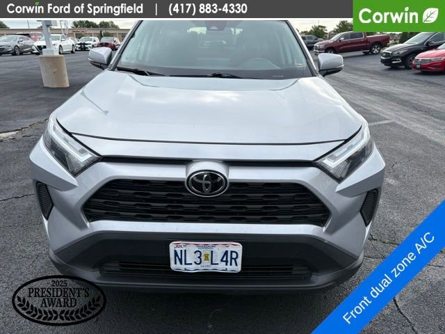 Used 2022 Toyota RAV4 XLE FWD video 2