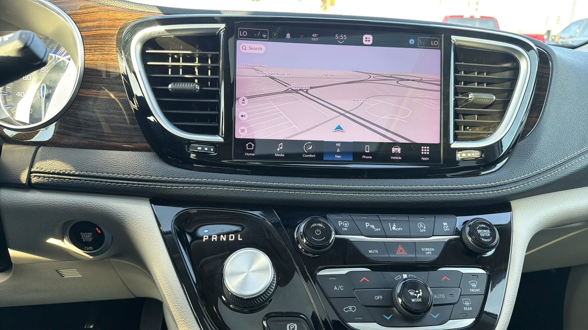 Used 2022 Chrysler Pacifica Limited image 86