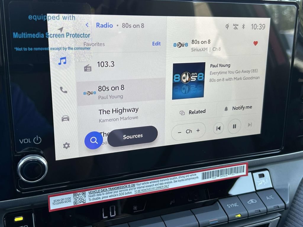 New 2026 Toyota Camry Hybrid FWD image 26