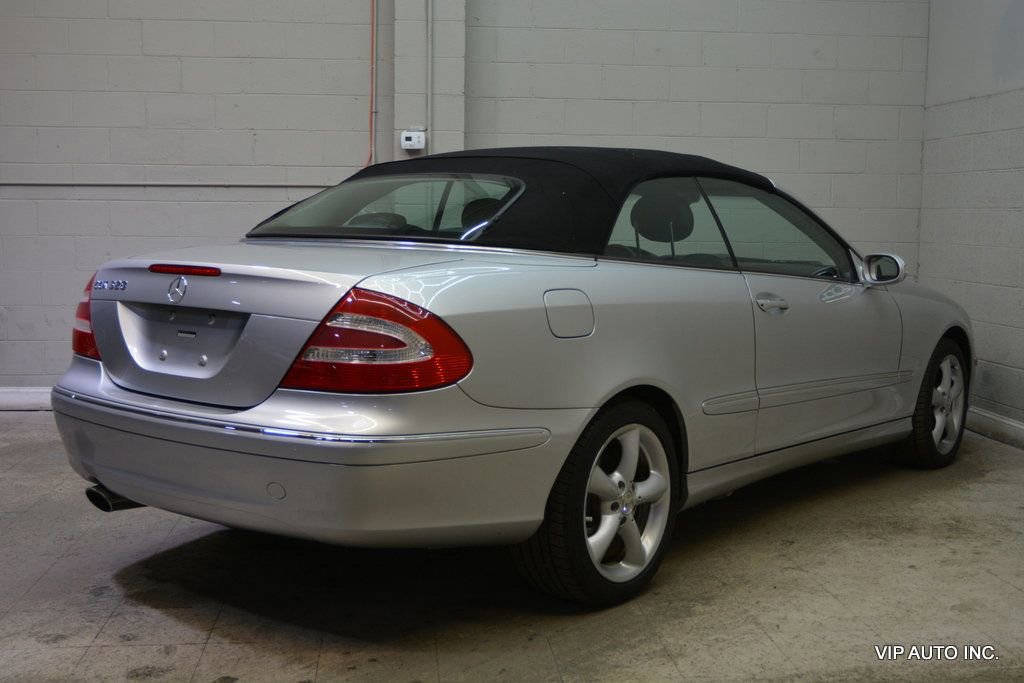 Used 2005 Mercedes-Benz CLK 320 Cabriolet image 6