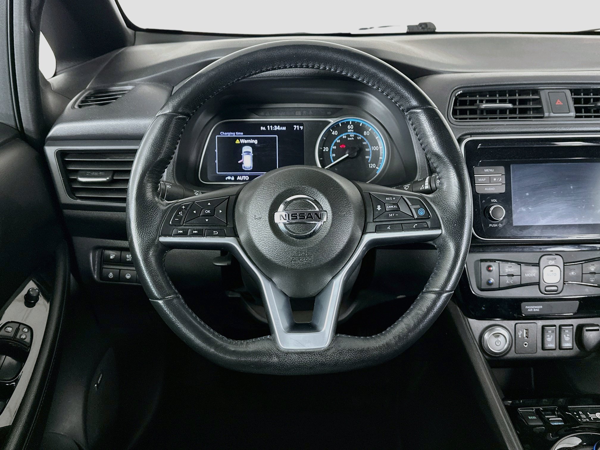 Used 2019 Nissan Leaf SL w/ SL Technology Package FWD image 18