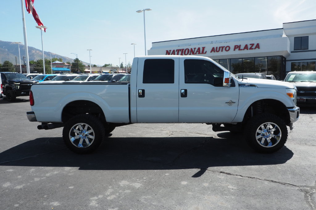 Used 2015 Ford F250 XLT w/ Camper Package AWD/4WD image 4
